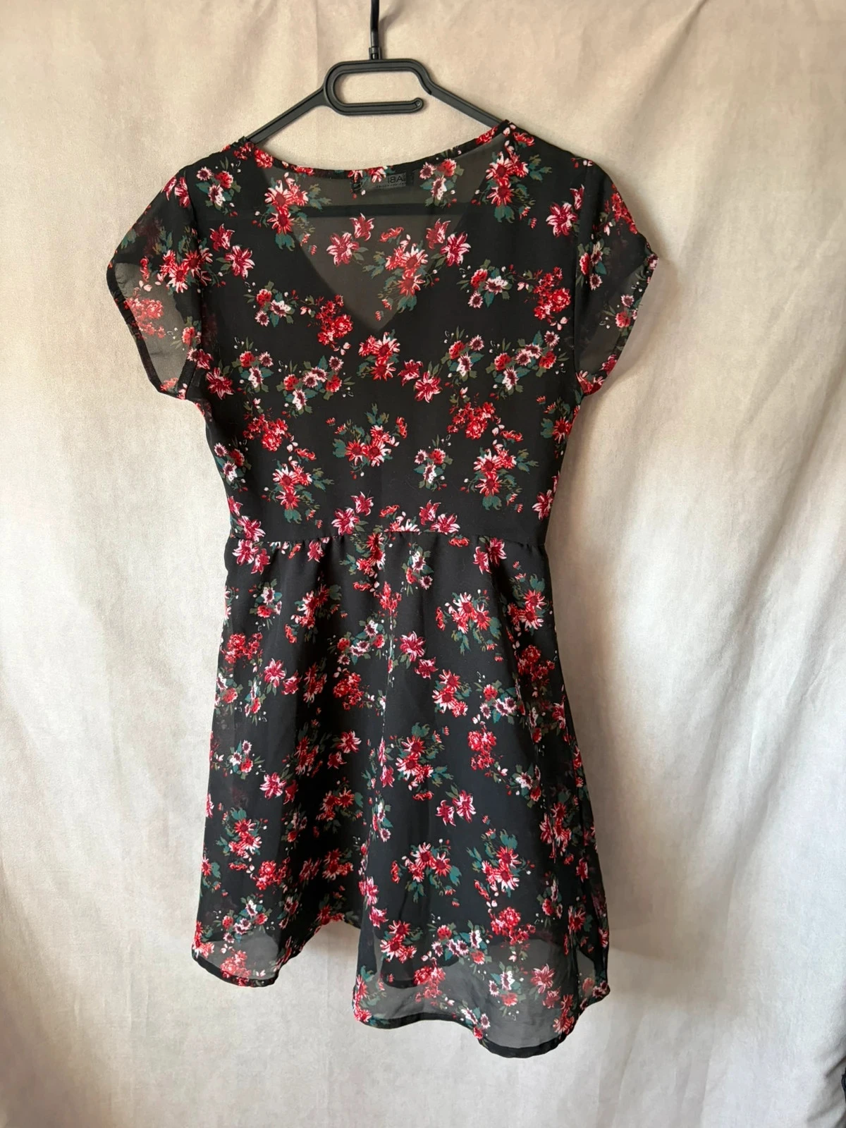Robe fleurie taille 36 – photo 3